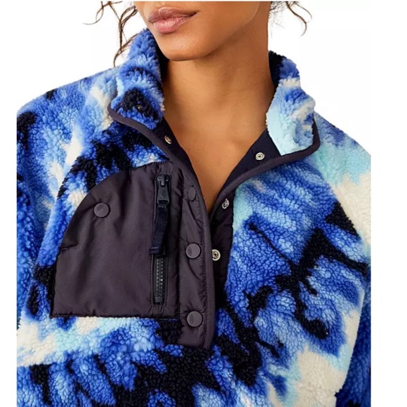 NWT Free People Movement Rocky Ridge fleece oversized ocean tie-dye pull over - Picture 2 of 16